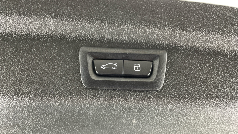 BMW 2 Series 225e xDrive M Sport 5dr DCT Hatchback